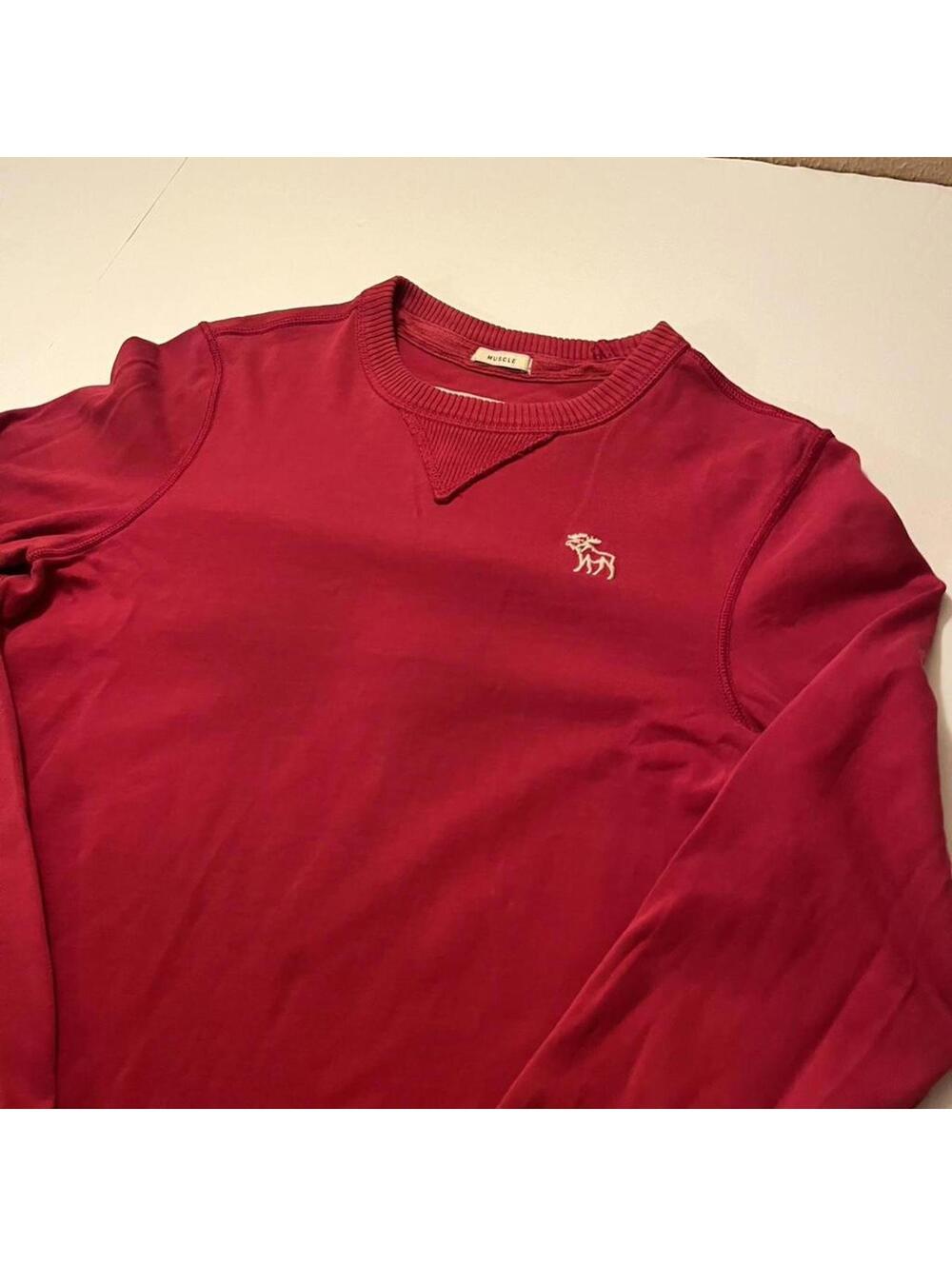 Vintage Y2K Abercrombie & Fitch Distressed Red Long sleeve Shirt, Sized Small